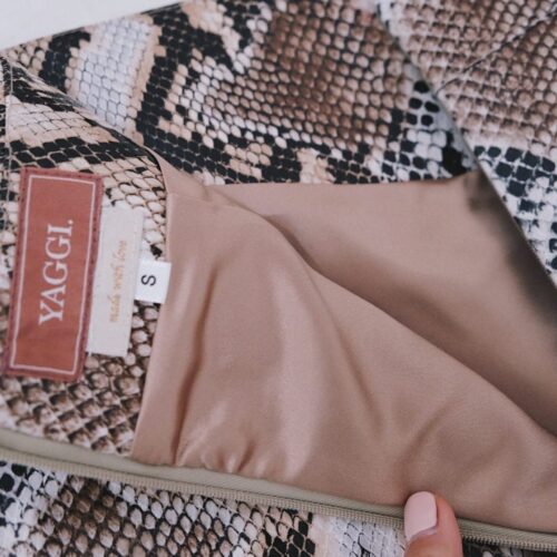 Alternative view of #3 Suri Suri Yaggi Skirt (White)