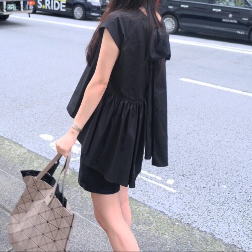 #74.1 Back Bow Air Blouse (Black)