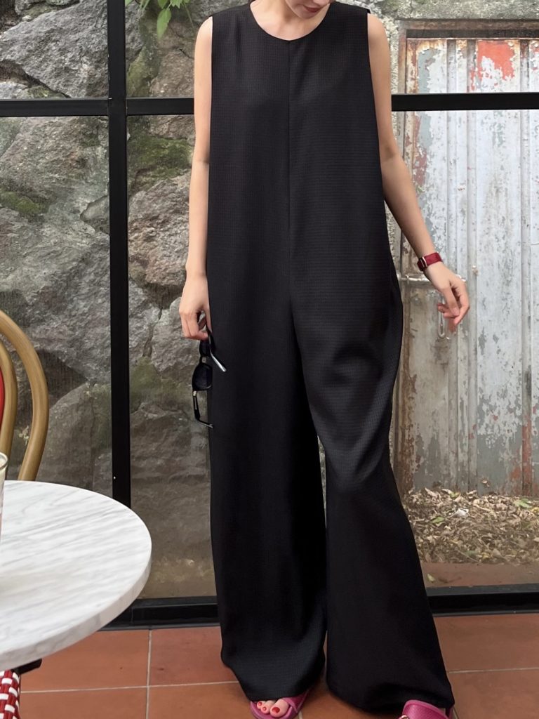 #76 Goodbye Holiday Jumpsuit (Black)