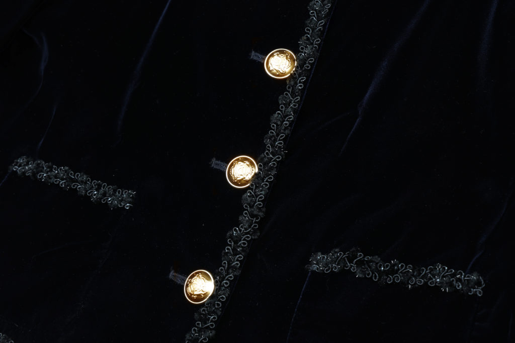 #80.1 The New Agehara Velvet Jacket (Navy)