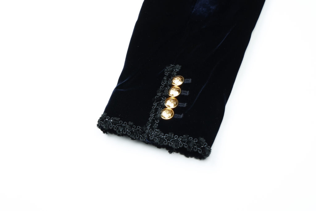 #80.1 The New Agehara Velvet Jacket (Navy)