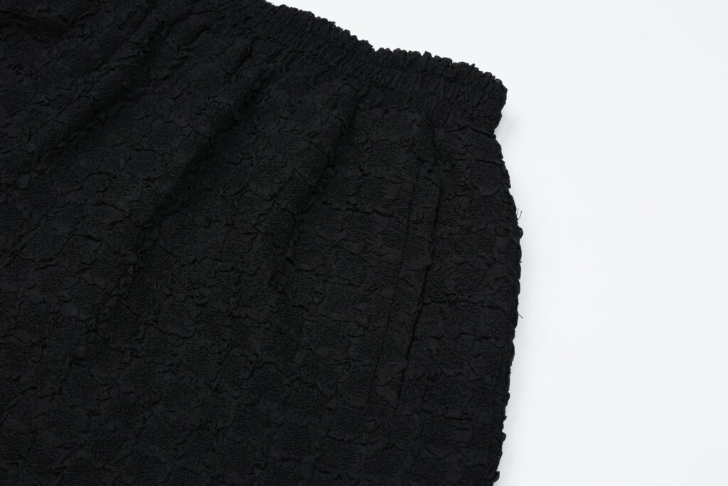 #94 Lace Trim Jacquard Shorts (Black)