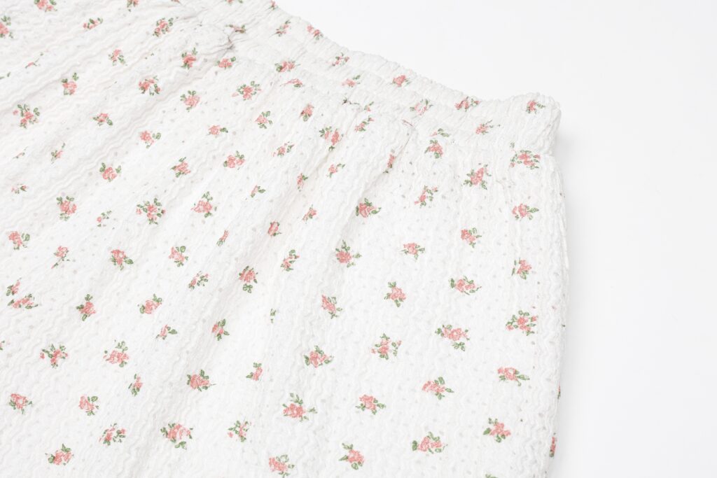 #94.2 Lace Trim Floral Shorts