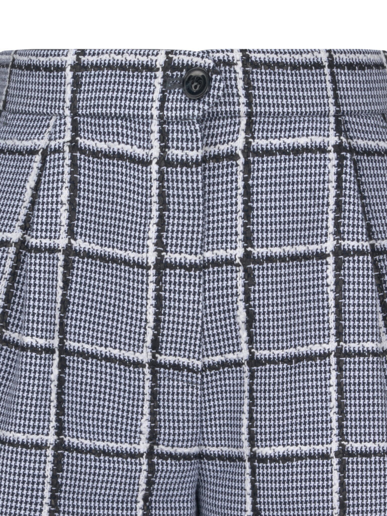 #105.1 Double Button Check Tweeds Shorts