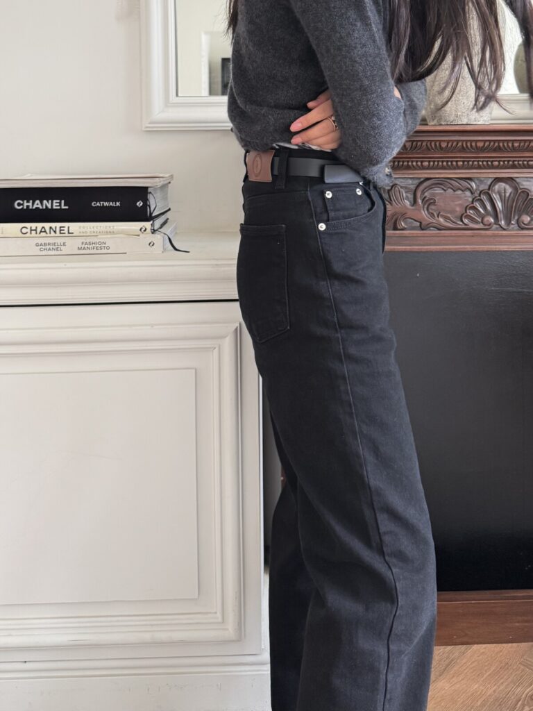 #130 Yaggi Black Straight Jeans