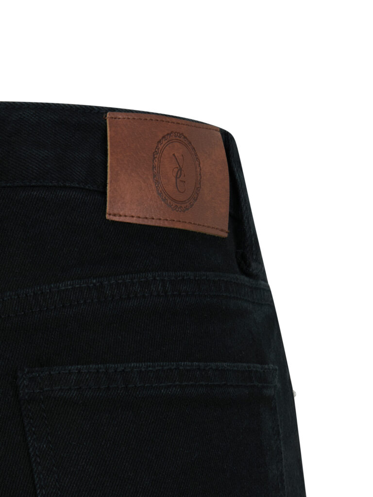 #130 Yaggi Black Straight Jeans