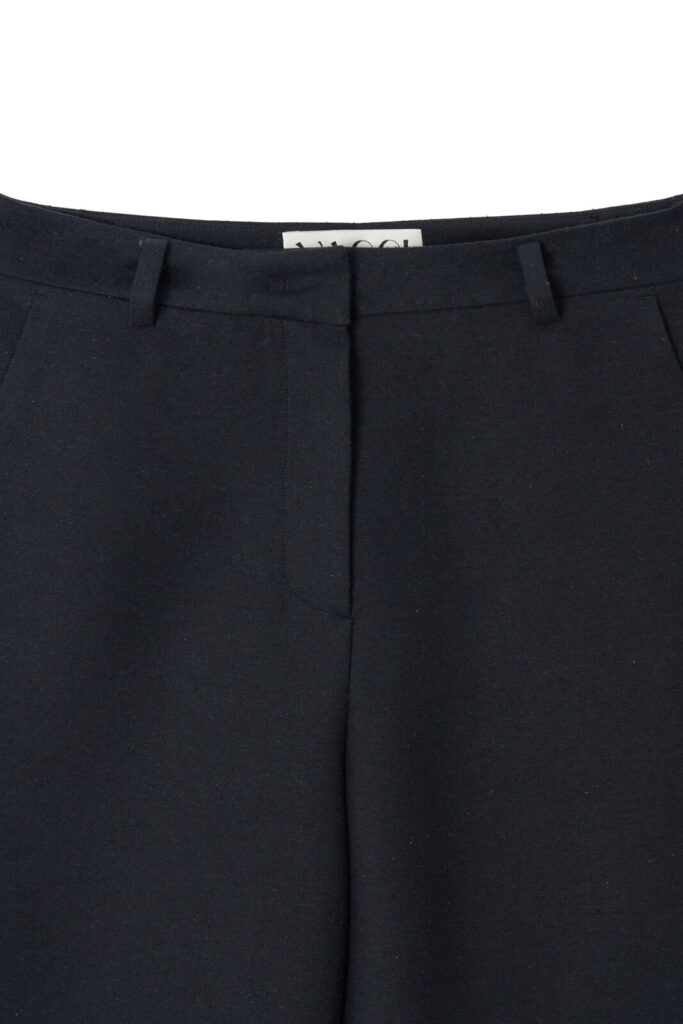 #135.1 Calvin Silk Trousers (Black)