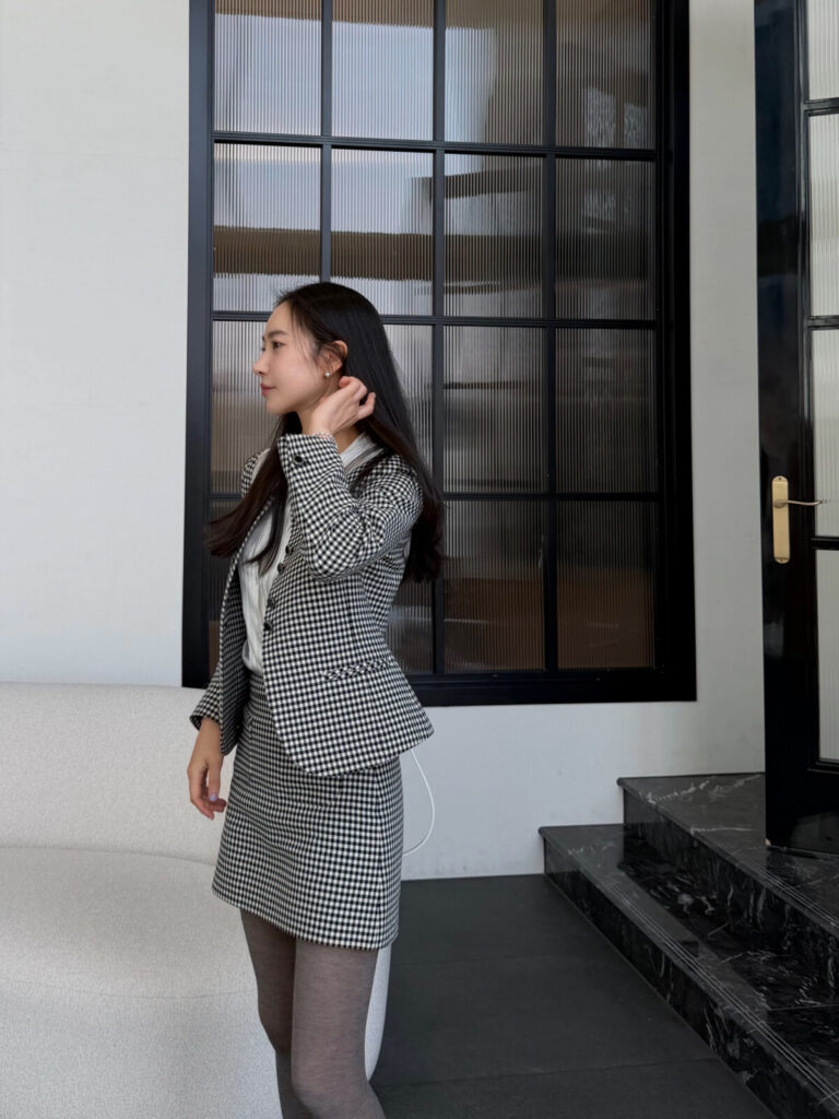 #150.1 Ceramic Button Check Skirt