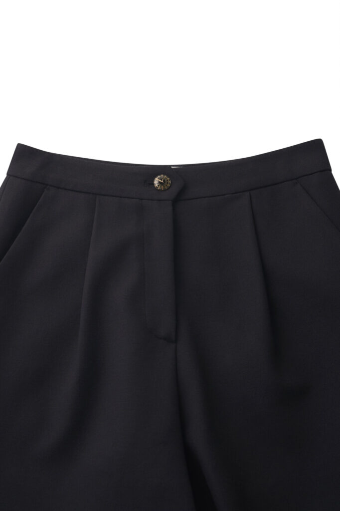 #156 Time Crepe Shorts